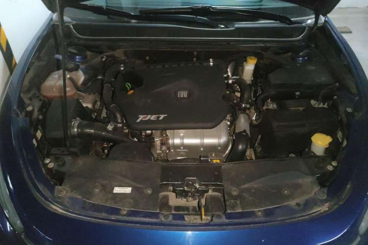 Used Fiat Ottimo 2014 1.4T Automatic Comfort Edition Engine Bay