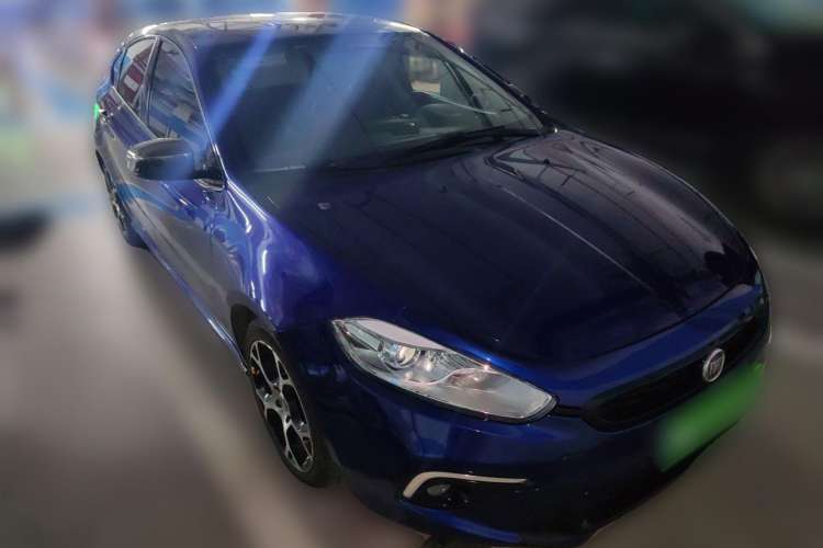 Used Fiat Ottimo 2014 1.4T Automatic Sport Edition Front Right 45 Deg