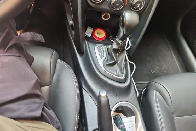 Used Fiat Ottimo 2014 1.4T Automatic Comfort Edition Gear Lever