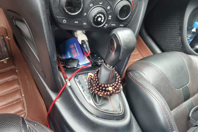 Used Fiat Ottimo 2014 1.4T Automatic Sport Edition Gear Lever