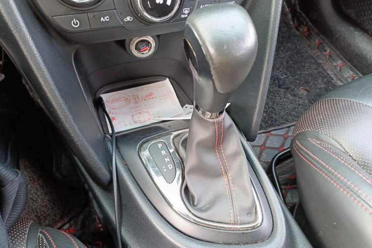 Used Fiat Ottimo 2014 1.4T Automatic Sport Edition Gear Lever