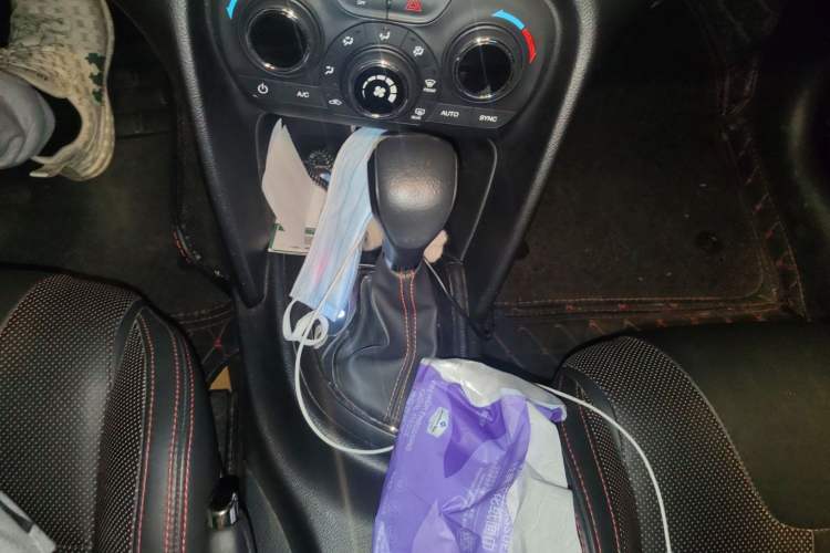 Used Fiat Ottimo 2014 1.4T Automatic Sport Edition Gear Lever