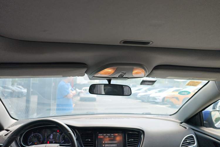 Used Fiat Ottimo 2014 1.4T Automatic Comfort Edition Headliner