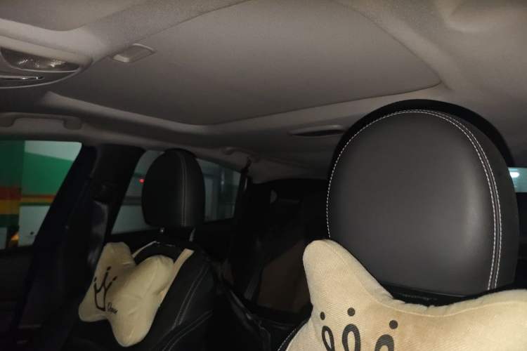 Used Fiat Ottimo 2014 1.4T Automatic Comfort Edition Headliner