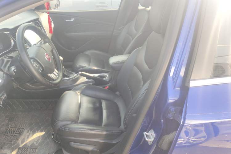 Used Fiat Ottimo 2014 1.4T Automatic Comfort Edition Interior 2