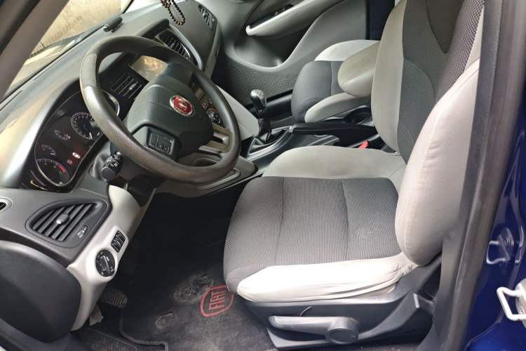 Used Fiat Ottimo 2014 1.4T Manual Fashion Edition Left Front Seat