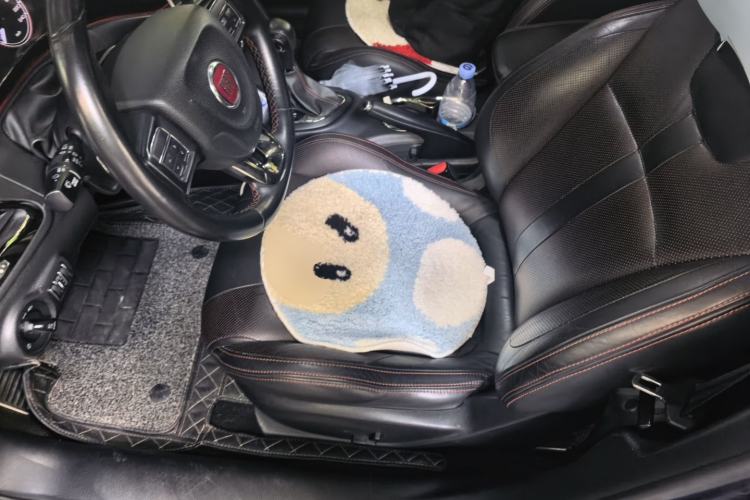 Used Fiat Ottimo 2014 1.4T Automatic Luxury Sport Edition Left Front Seat
