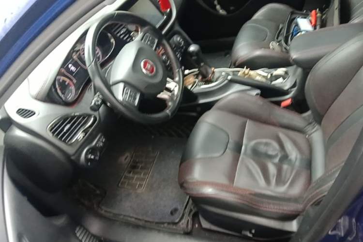 Used Fiat Ottimo 2014 1.4T Automatic Luxury Sport Edition Left Front Seat