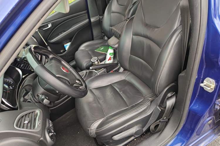 Used Fiat Ottimo 2014 1.4T Automatic Comfort Edition Left Front Seat