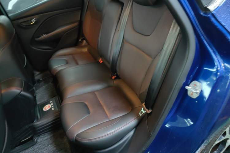 Used Fiat Ottimo 2014 1.4T Automatic Sport Edition Left Rear Seat