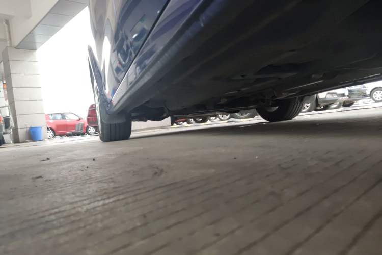 Used Fiat Ottimo 2014 1.4T Automatic Comfort Edition Left Side Sill
