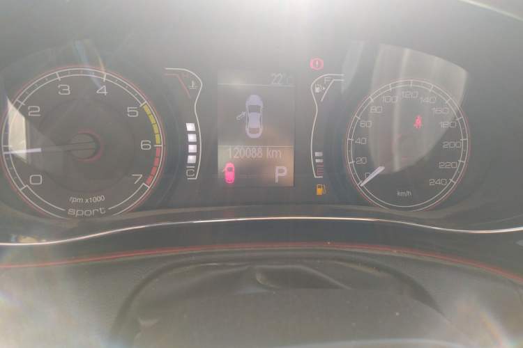 Used Fiat Ottimo 2014 1.4T Automatic Sport Edition Odometer Close Up