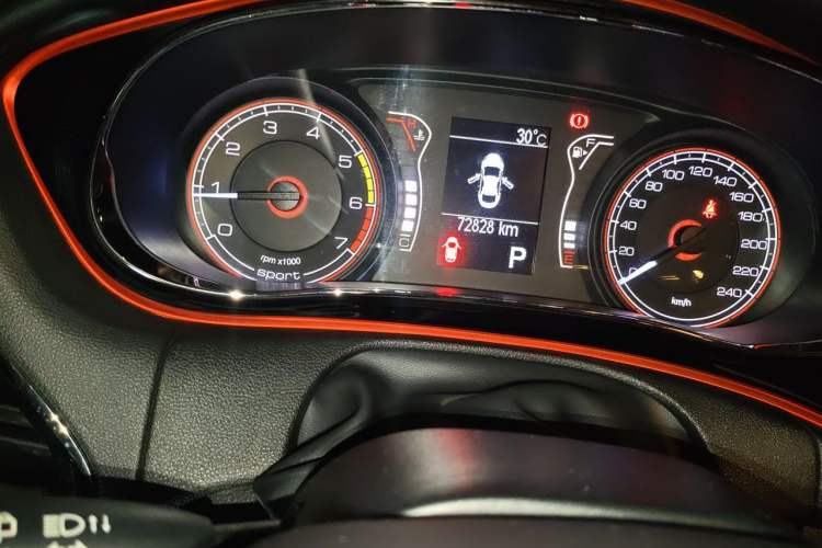Used Fiat Ottimo 2014 1.4T Automatic Sport Edition Odometer Close Up