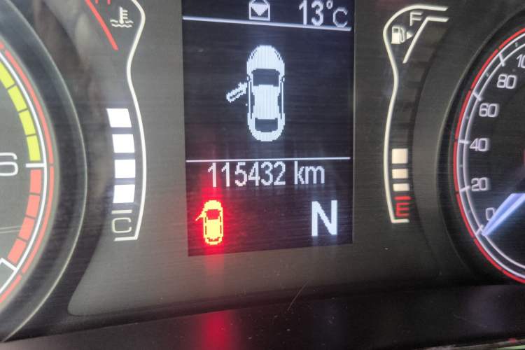 Used Fiat Ottimo 2014 1.4T Automatic Sport Edition Odometer Close Up