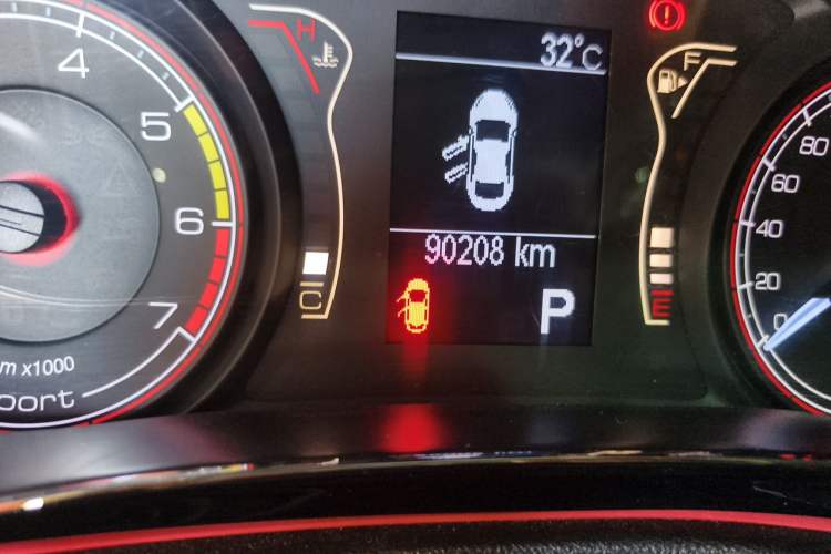 Used Fiat Ottimo 2014 1.4T Automatic Luxury Sport Edition Odometer Close Up