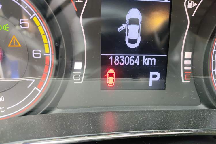 Used Fiat Ottimo 2014 1.4T Automatic Sport Edition Odometer Close Up