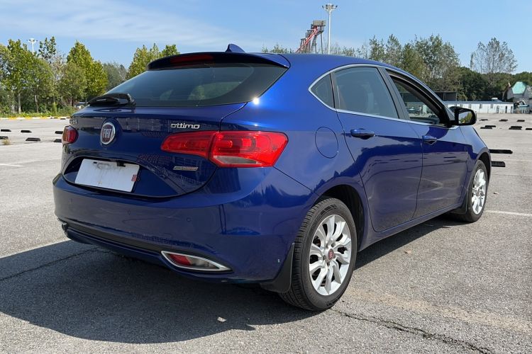 Used Fiat Ottimo 2014 1.4T Automatic Comfort Edition Rear Right 45 Deg