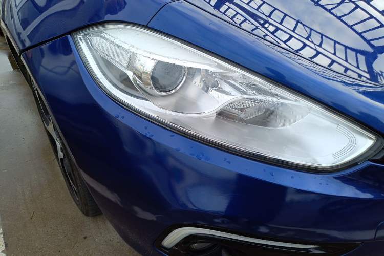 Used Fiat Ottimo 2014 1.4T Automatic Sport Edition Right Front Headlight