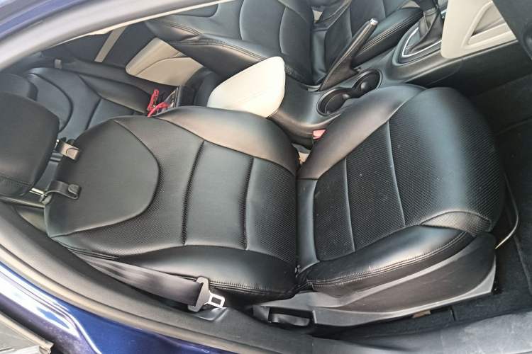 Used Fiat Ottimo 2014 1.4T Automatic Fashion Edition Right Front Seat