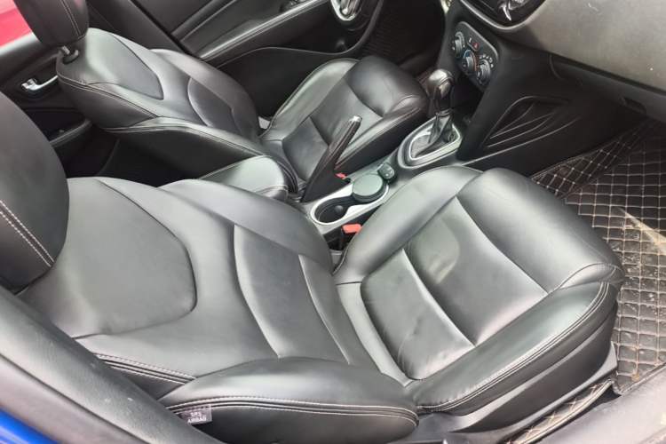 Used Fiat Ottimo 2014 1.4T Automatic Comfort Edition Right Front Seat
