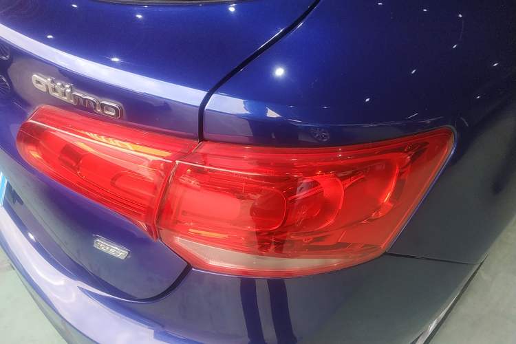 Used Fiat Ottimo 2014 1.4T Automatic Fashion Edition Right Rear Taillight