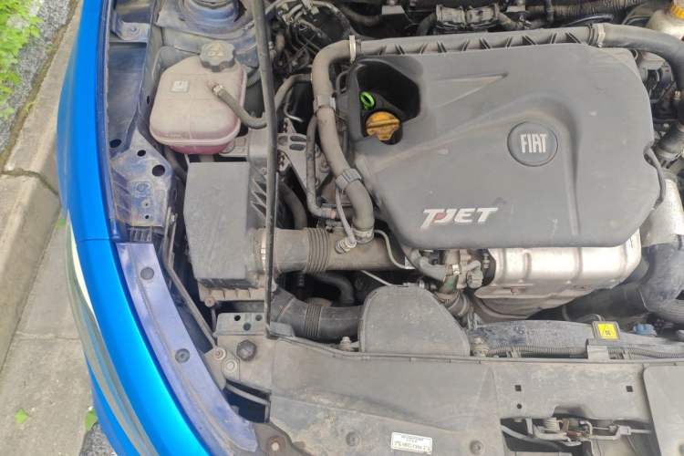 Used Fiat Ottimo 2014 1.4T Automatic Luxury Sport Edition Engine Bay Right