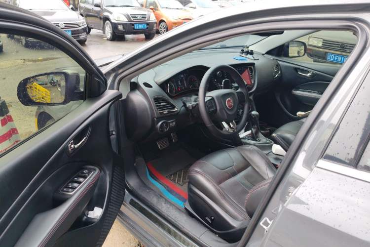 Used Fiat Ottimo 2014 1.4T Automatic Sport Edition Driver Seat