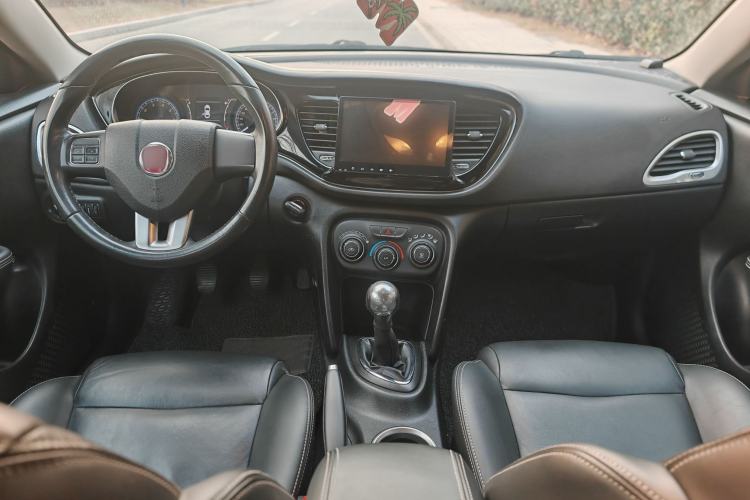 Used Fiat Ottimo 2014 1.4T Manual Comfort Edition Interior 3