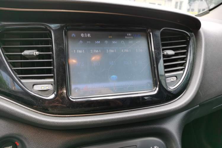 Used Fiat Ottimo 2014 1.4T Automatic Comfort Edition Audio And AC Panel