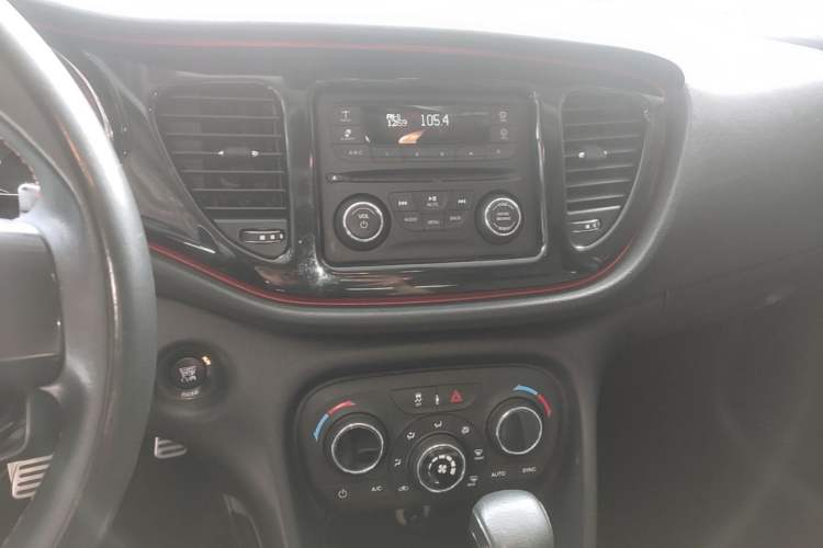 Used Fiat Ottimo 2014 1.4T Automatic Sport Edition Audio And AC Panel