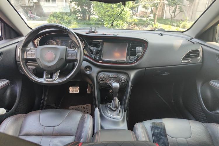 Used Fiat Ottimo 2014 1.4T Automatic Luxury Sport Edition Center Console