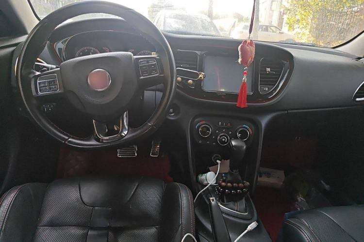 Used Fiat Ottimo 2014 1.4T Automatic Luxury Sport Edition Center Console