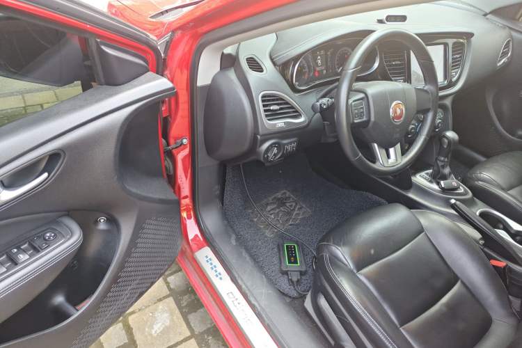 Used Fiat Ottimo 2014 1.4T Automatic Comfort Edition Driver Seat