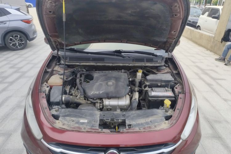 Used Fiat Ottimo 2014 1.4T Automatic Comfort Edition Engine Bay