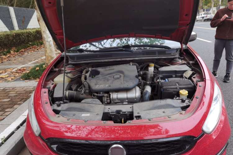Used Fiat Ottimo 2014 1.4T Automatic Luxury Sport Edition Engine Bay