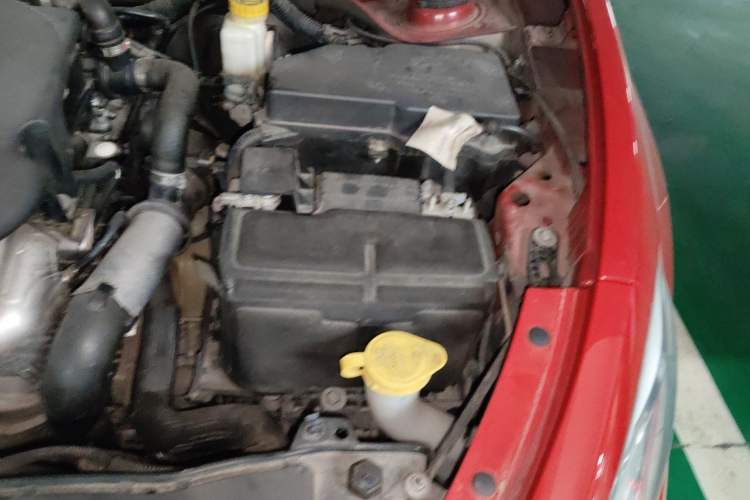 Used Fiat Ottimo 2014 1.4T Automatic Comfort Edition Engine Bay Left