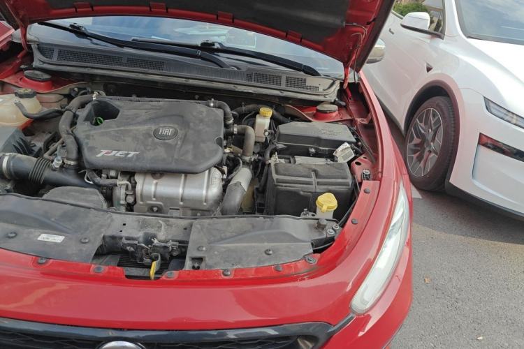 Used Fiat Ottimo 2014 1.4T Automatic Sport Edition Engine Bay Left