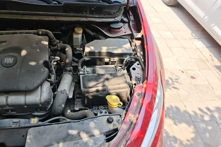 Used Fiat Ottimo 2014 1.4T Automatic Sport Edition Engine Bay Left