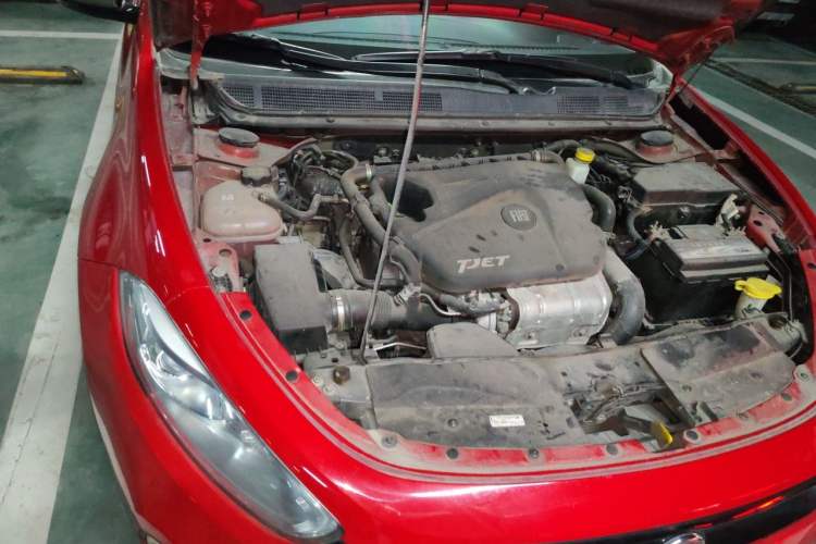 Used Fiat Ottimo 2014 1.4T Automatic Sport Edition Engine Bay Right