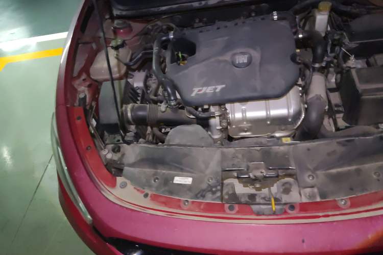 Used Fiat Ottimo 2014 1.4T Automatic Sport Edition Engine Bay Right