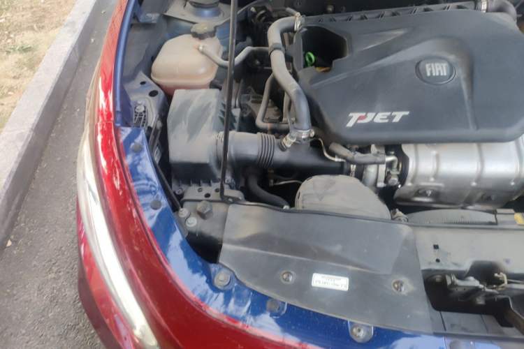 Used Fiat Ottimo 2014 1.4T Automatic Sport Edition Engine Bay Right