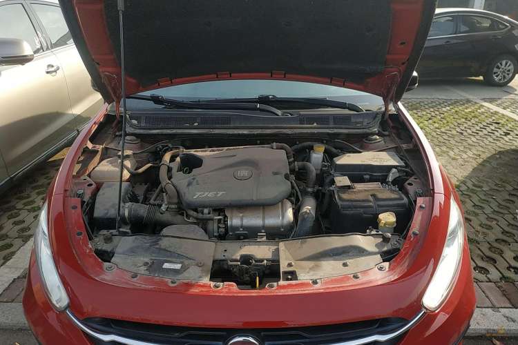 Used Fiat Ottimo 2014 1.4T Automatic Fashion Edition Engine Bay