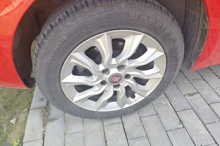 Used Fiat Ottimo 2014 1.4T Automatic Comfort Edition Exterior 5