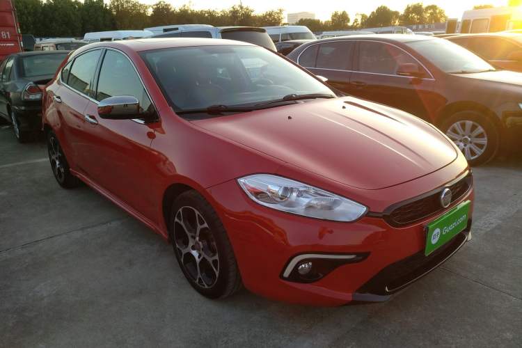 Used Fiat Ottimo 2014 1.4T Automatic Sport Edition Front Right 45 Deg