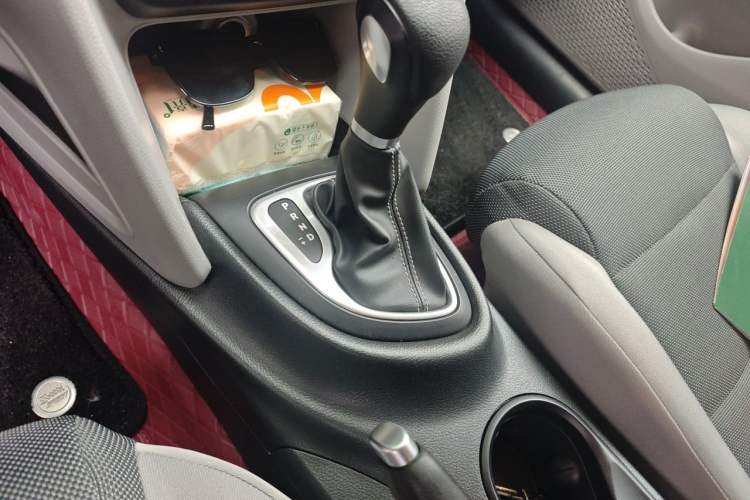 Used Fiat Ottimo 2014 1.4T Automatic Fashion Edition Gear Lever