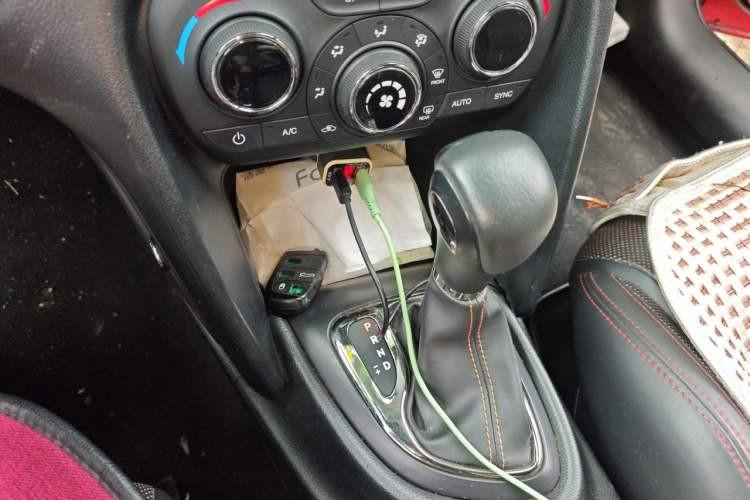 Used Fiat Ottimo 2014 1.4T Automatic Sport Edition Gear Lever
