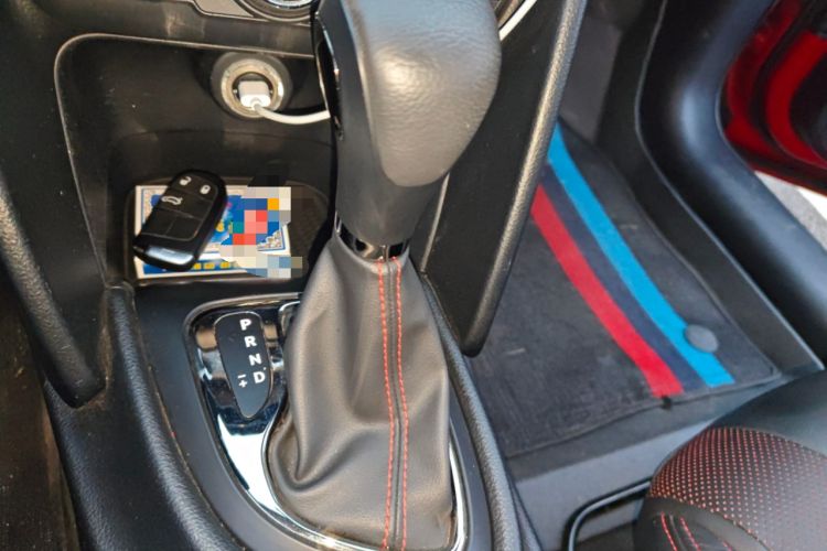 Used Fiat Ottimo 2014 1.4T Automatic Sport Edition Gear Lever