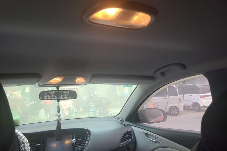 Used Fiat Ottimo 2014 1.4T Automatic Fashion Edition Headliner