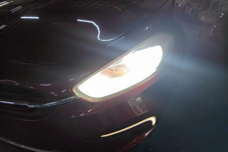 Used Fiat Ottimo 2014 1.4T Automatic Fashion Edition Left Front Headlight