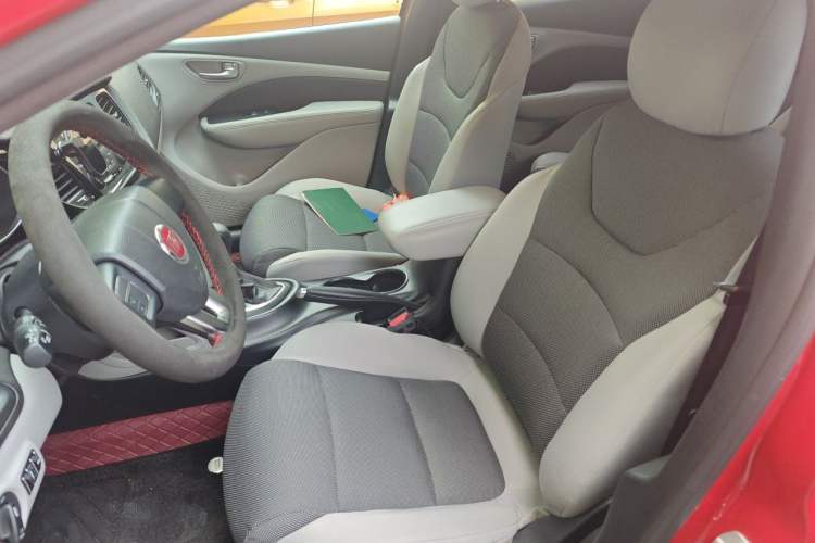 Used Fiat Ottimo 2014 1.4T Automatic Fashion Edition Left Front Seat